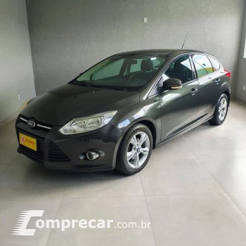 FORD FOCUS 1.6 S Hatch 16V 4 portas