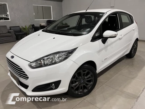 FORD FIESTA HATCH - 1.6 SE HATCH 16V 4P MANUAL 4 portas