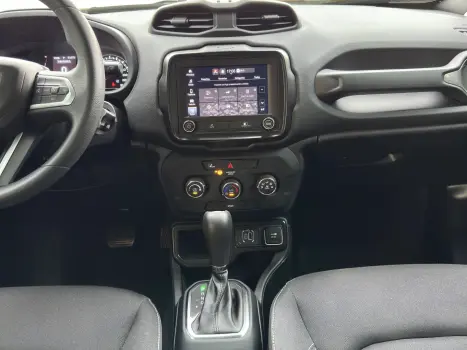 RENEGADE 1.3 T270 TURBO FLEX AT6