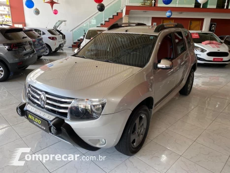 Renault DUSTER 2.0 Tech Road 4X2 16V 4 portas