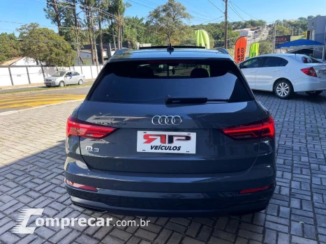 Q3 Black Ed. 1.4 TFSI Flex/Black S-tron.