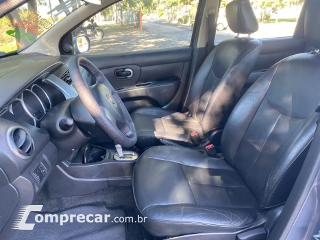 LIVINA 1.8 SL X-gear 16V