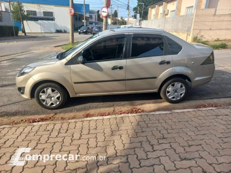 Fiesta 1.6 Mpi Class Sedan 8V Flex 4P Manual