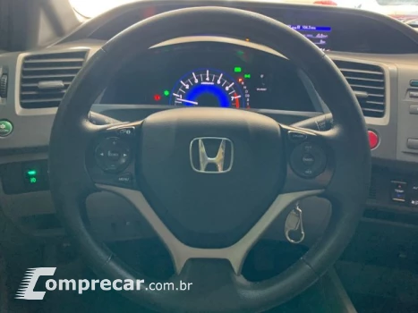 Honda CIVIC - 1.8 LXS 16V 4P AUTOMÁTICO 4 portas