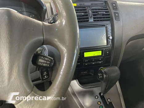 TUCSON 2.0 MPFI GLS 16V 143CV 2WD GASOLINA 4P AUTOMÁTICO