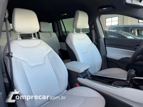 COMMANDER 1.3 T270 Turbo Limited