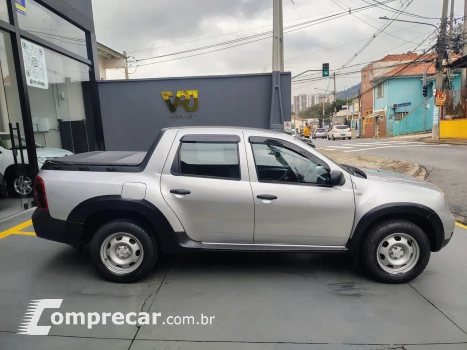 DUSTER OROCH Expression 1.6 Flex 16V Mec
