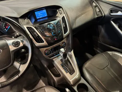 Focus Sedan 2.0 16V 4P FLEX S POWERSHIFT AUTOMÁTICO