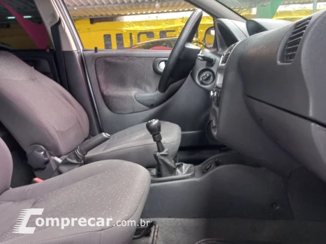 Corsa 1.4 Mpfi Premium 8V Flex 4P Manual