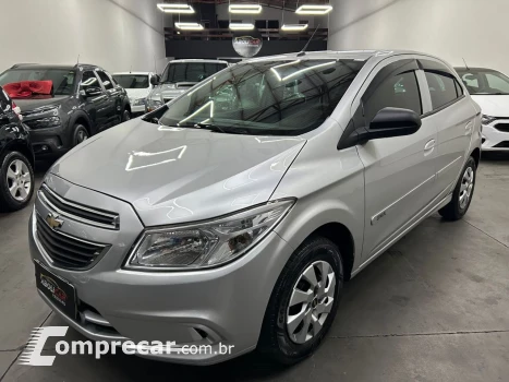 CHEVROLET ONIX HATCH LT 1.0 8V FlexPower 5p Mec. 5 portas