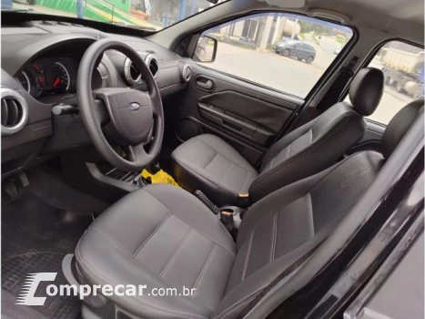 ECOSPORT - 2.0 XLT 16V 4P MANUAL