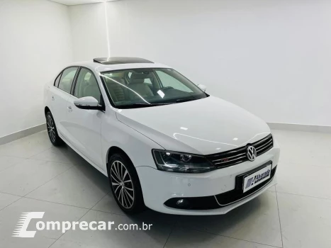 Volkswagen JETTA 2.0T 4 portas