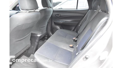 Toyota YARIS HATCH - 1.3 16V XL LIVE MANUAL 4 portas