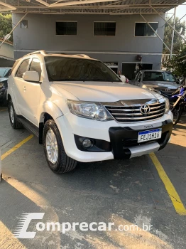 Hilux SW4 2.7 4X2