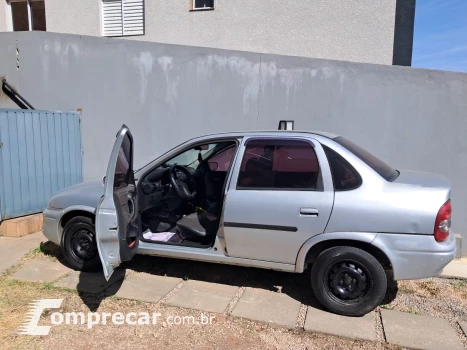 CORSA 1.0 MPFI Super Sedan 8V
