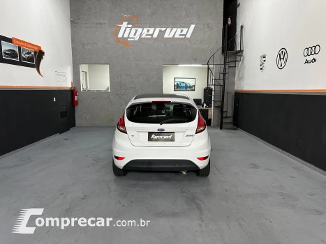 FIESTA 1.6 SE Plus Hatch 16V