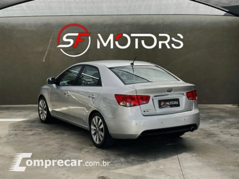 CERATO - 1.6 SX3 16V 4P AUTOMÁTICO