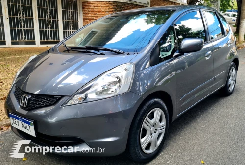 Honda FIT 1.4 DX 16V 4 portas