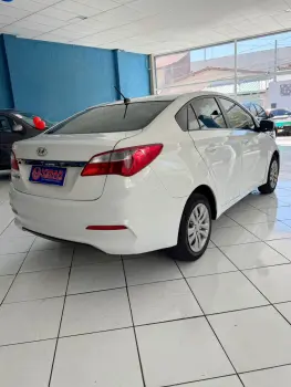 HB20S 1.0 Comfort Plus 12V