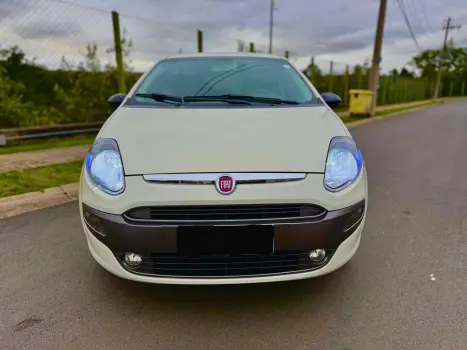 Fiat PUNTO 1.6 Essence 16V 4 portas