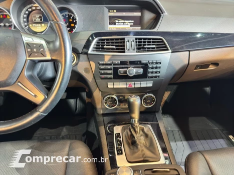 C 180 1.8 CGI CLASSIC 16V TURBO GASOLINA 4P AUTOMÁTICO