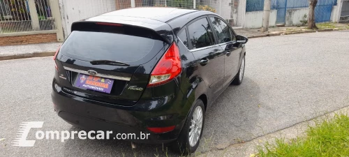 FIESTA 1.6 Titanium Hatch 16V