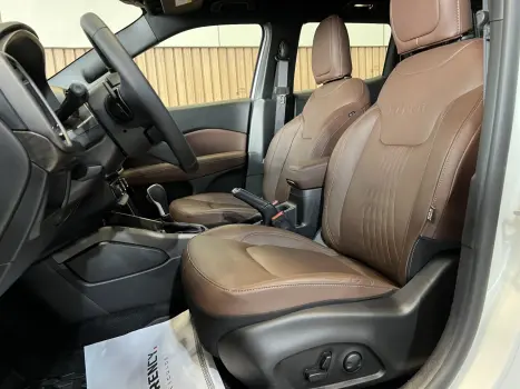 TORO 2.0 16V TURBO DIESEL RANCH 4WD AT9