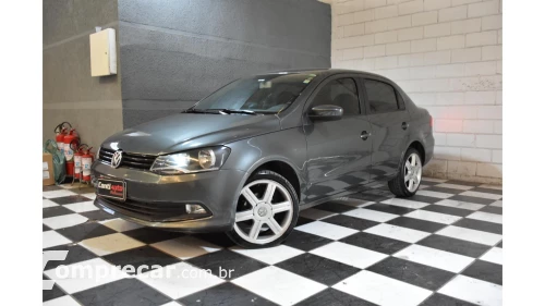 Volkswagen VOYAGE - 1.0 MI 8V 4P MANUAL 4 portas