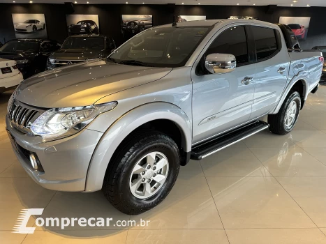 Mitsubishi L200 TRITON 2.4 16V Turbo Sport HPE TOP CD 4X4 4 portas