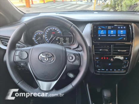 Toyota YARIS 1.5 16V FLEX XLS CONNECT MULTIDRIVE 4 portas