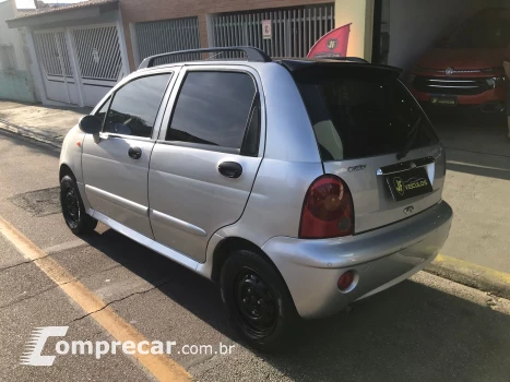 QQ 1.1 MPFI 16V