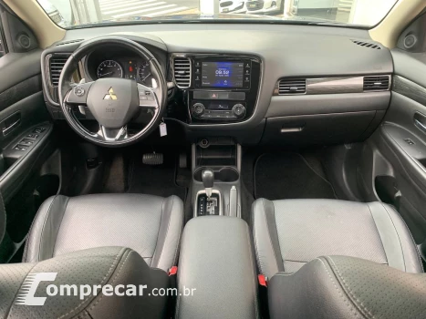 OUTLANDER 2.0 16V 160cv Aut.