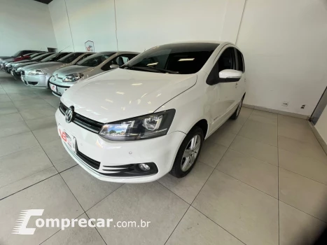 Volkswagen FOX 1.0 MPI COMFORTLINE 12V FLEX 4P MANUAL 4 portas