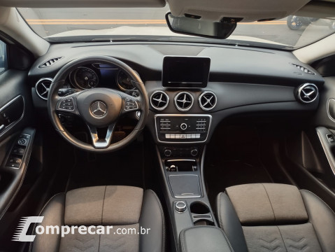 Mercedes-Benz GLA 200 1.6 CGI Style 16V Turbo 4 portas