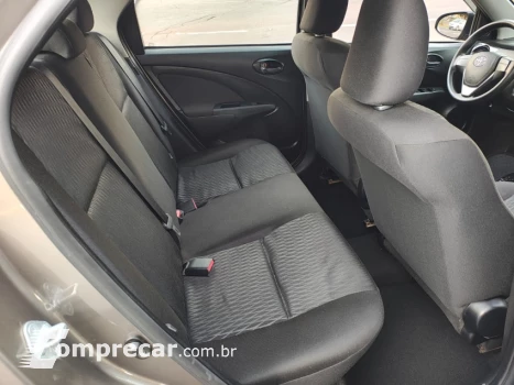 ETIOS 1.5 X Plus Sedan 16V