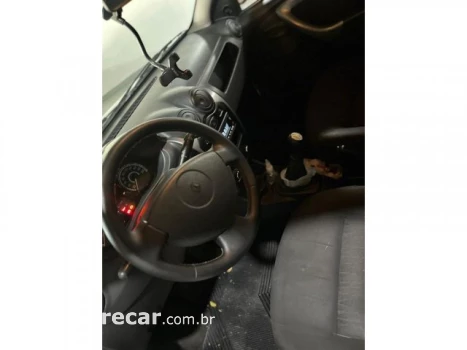 SANDERO - 1.0 AUTHENTIQUE 16V 4P MANUAL