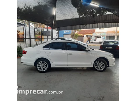 JETTA 2.0 TSI HIGHLINE 211CV GASOLINA 4P TIPTRONIC