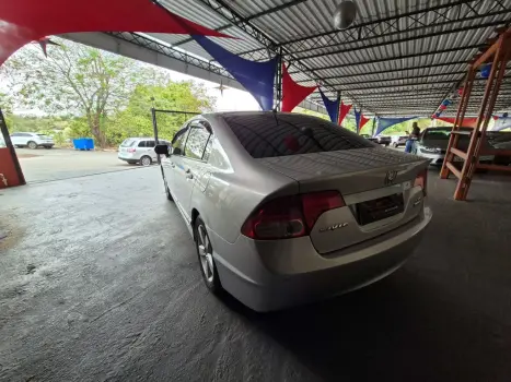 CIVIC 1.8 LXS 16V GASOLINA 4P AUTOMÁTICO