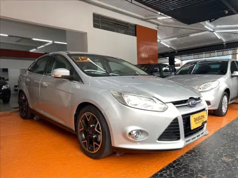 FOCUS 2.0 Titanium Sedan 16V