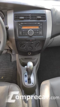 LIVINA 1.8 SL 16V