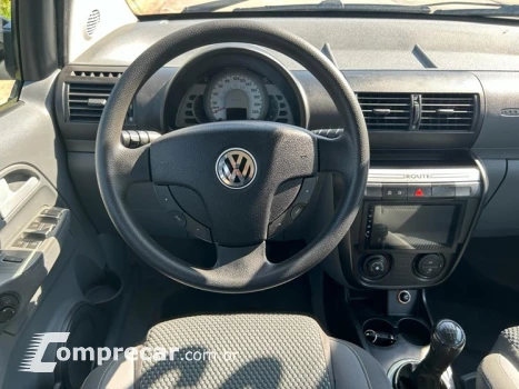 Volkswagen SPACEFOX 4 portas