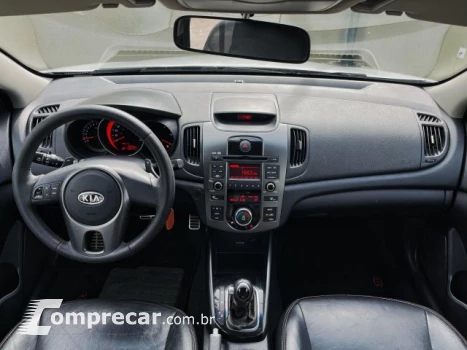 CERATO - 1.6 SX3 16V 4P AUTOMÁTICO