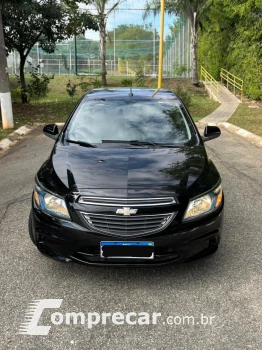 Onix LT 1.0 8v