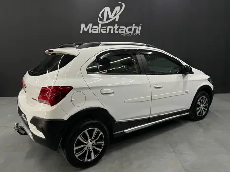 ONIX 1.4 MPFI ACTIV 8V FLEX 4P AUTOMÁTICO