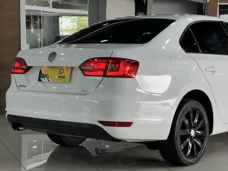 JETTA 2.0 COMFORTLINE 120CV FLEX 4P TIPTRONIC