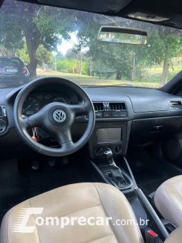 BORA 2.0 MI Comfortline 8V