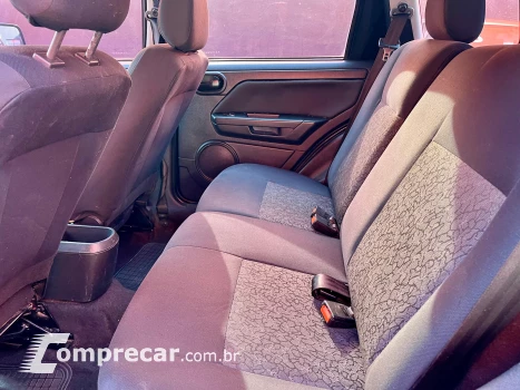 ECOSPORT 1.6 XLS 8V