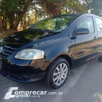 Volkswagen FOX 1.0 MI 8V 4 portas