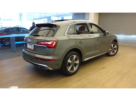 Q5 2.0 45 TFSI GASOLINA S LINE QUATTRO S TRONIC