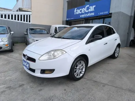 Fiat Bravo ESSENCE Dualogic 1.8 Flex 16V 5p 4 portas